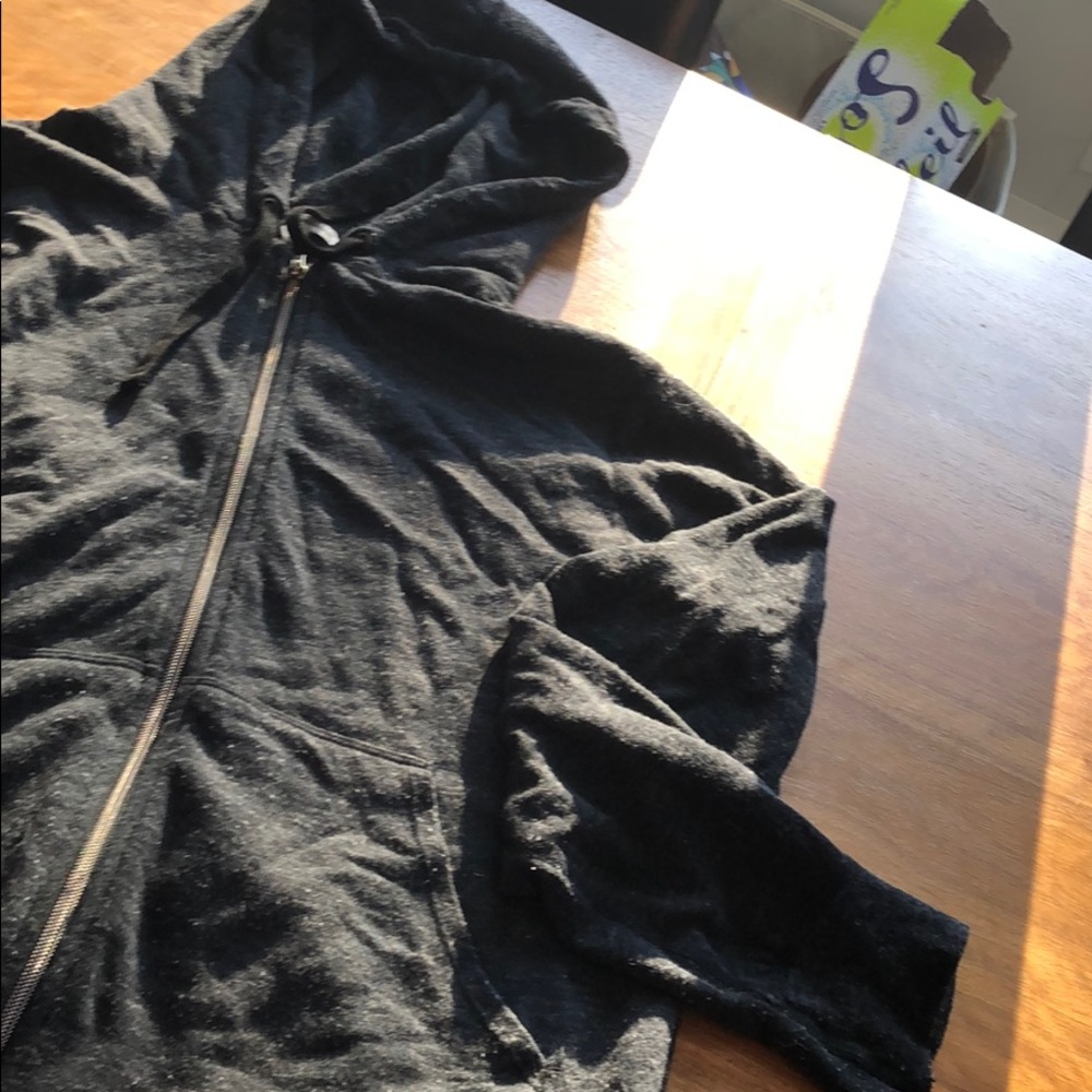 Lightweight hooded sweatshirt